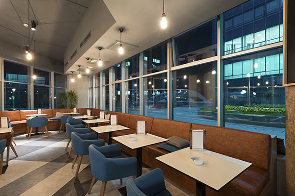 Restaurant Table & Chair